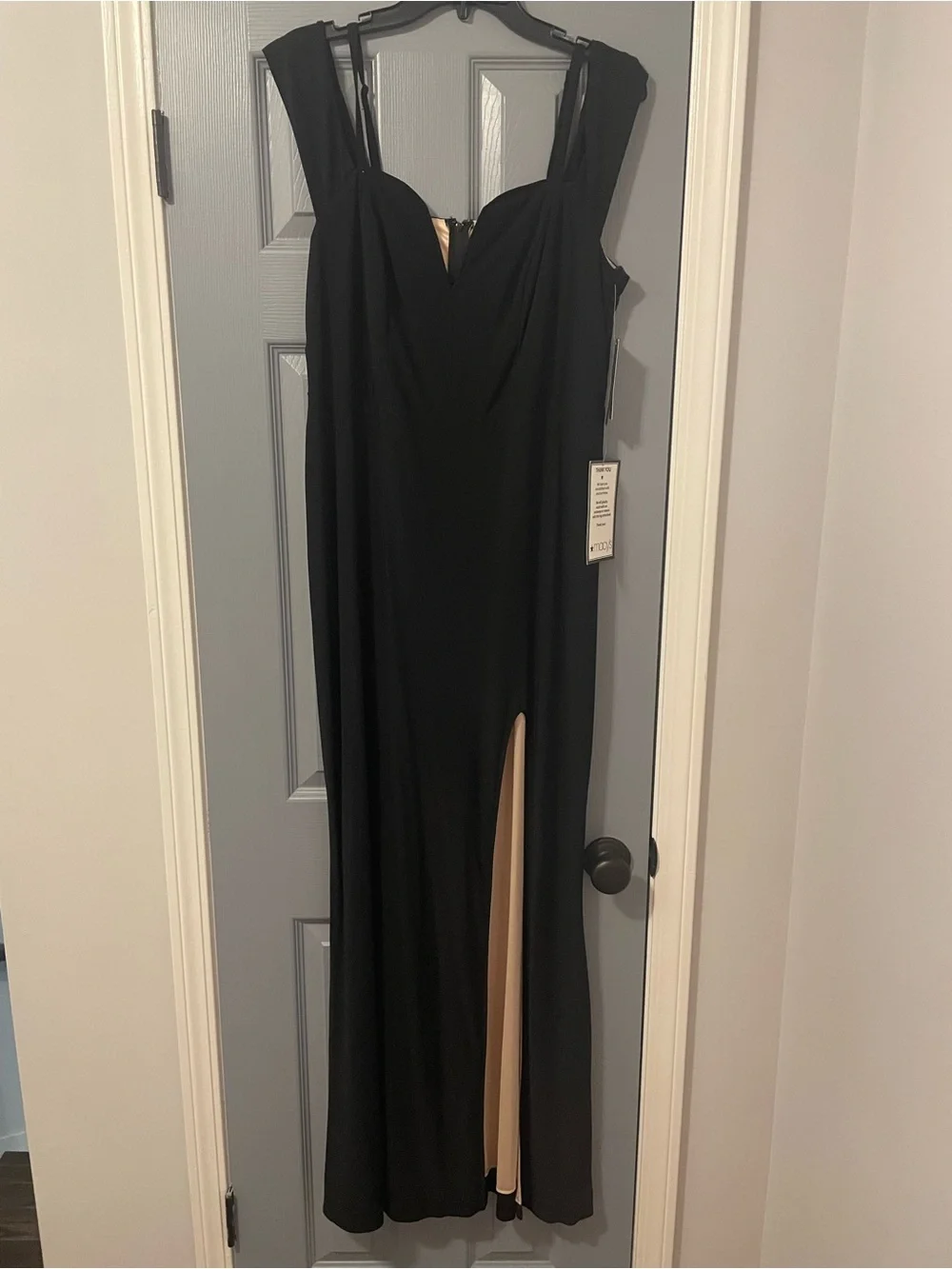 halter maxi dress Nocturne Pleated – Aurohaya flaunting silhouette features a Nuria Rust Brown Asymmetrical Style-Number:Prince161 Size:34GG